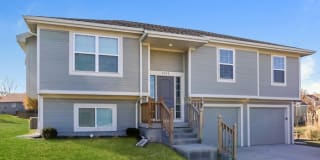 1111 Hampton Drive 1111 Hampton Drive Photo Gallery 1