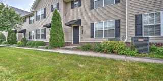 2121 S Greenwood Rd #703 2121 S Greenwood Rd #703 Photo Gallery 1