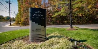 Glen Willow Apartments Glen Willow Apartments Photo Gallery 1