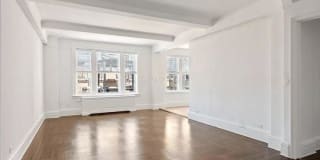 25 West 81st Street 25 West 81st Street Photo Gallery 1