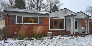 226 W BLOOMFIELD Avenue 226 W BLOOMFIELD Avenue Photo Gallery 1