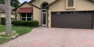 120 Lakebreeze Cir 120 Lakebreeze Cir Photo Gallery 1