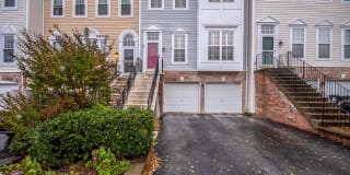 808 W BOXBOROUGH DRIVE 808 W BOXBOROUGH DRIVE Photo Gallery 1