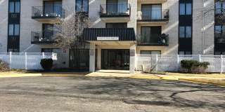 9731 Fox Glenn dr 5C 9731 Fox Glenn dr 5C Photo Gallery 1
