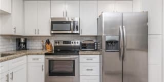 9800 N Hollybrook Lake Dr 9800 N Hollybrook Lake Dr Photo Gallery 1