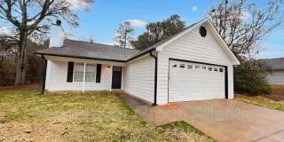 138 Jonesboro Rd 138 Jonesboro Rd Photo Gallery 1