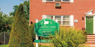 Dahnert Park Apartments Dahnert Park Apartments Photo Gallery 1