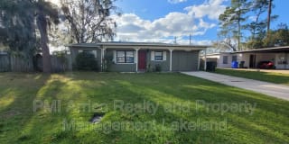 2931 Pineway Ave 2931 Pineway Ave Photo Gallery 1