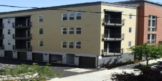 Cathedral Park Apartments Cathedral Park Apartments Photo Gallery 1