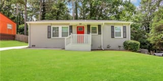 77 Finch Drive SE 77 Finch Drive SE Photo Gallery 1