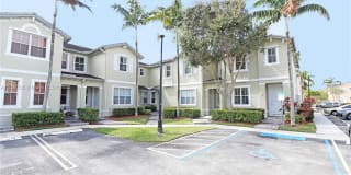 2932 SE 2nd Dr 2932 SE 2nd Dr Photo Gallery 1