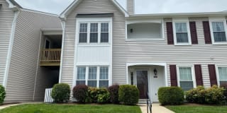 7825 HARROWGATE CIRCLE 7825 HARROWGATE CIRCLE Photo Gallery 1