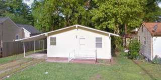 1303 Hickory Ave 1303 Hickory Ave Photo Gallery 1