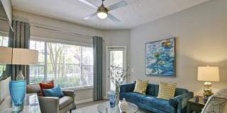 5385 Peachtree Dunwoody Rd 5385 Peachtree Dunwoody Rd Photo Gallery 1