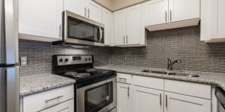 Hickory Creek Apartments & Townhomes Hickory Creek Apartments & Townhomes Photo Gallery 1