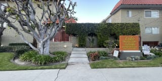 10535 Rose Avenue 10535 Rose Avenue Photo Gallery 1