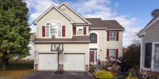 213 Winding Hill Dr 213 Winding Hill Dr Photo Gallery 1