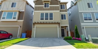 3223 NE 74th Street 3223 NE 74th Street Photo Gallery 1