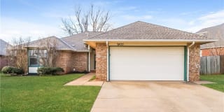 2425 E Hills Drive 2425 E Hills Drive Photo Gallery 1