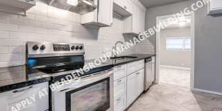 2604 NE 22nd St. 2604 NE 22nd St. Photo Gallery 1