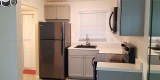 8130 Sunrise Lakes Blvd 8130 Sunrise Lakes Blvd Photo Gallery 1