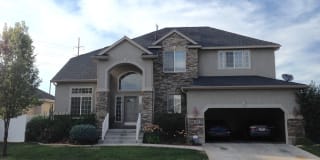 1021 E Wyndom Way 1021 E Wyndom Way Photo Gallery 1
