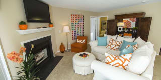 Briarleigh Park Apartments Briarleigh Park Apartments Photo Gallery 1