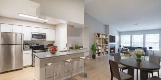 The Windsor at Fair Lakes The Windsor at Fair Lakes Photo Gallery 1