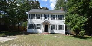 906 W Rowan St 906 W Rowan St Photo Gallery 1