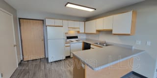 64 Miller Ave SW #12 64 Miller Ave SW #12 Photo Gallery 1