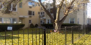 5704 West Montrose Avenue 5704 West Montrose Avenue Photo Gallery 1