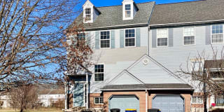 245 CHARRING CROSS DRIVE 245 CHARRING CROSS DRIVE Photo Gallery 1