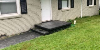992 Natham Dr SE 992 Natham Dr SE Photo Gallery 1