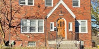 3027 Norwood Ave 3027 Norwood Ave Photo Gallery 1