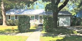 711 39th Ave N 711 39th Ave N Photo Gallery 1