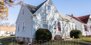 12112 Worthington Avenue 12112 Worthington Avenue Photo Gallery 1