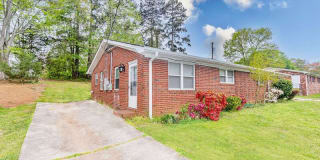 130 Pleasant Drive 130 Pleasant Drive Photo Gallery 1