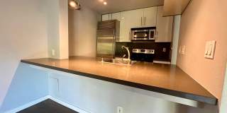 141 South Clark Dr. Unit 306 141 South Clark Dr. Unit 306 Photo Gallery 1