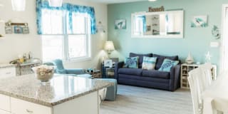 128 Ashworth Ave 302 128 Ashworth Ave 302 Photo Gallery 1