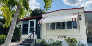 7976 SE Wren Avenue 7976 SE Wren Avenue Photo Gallery 1