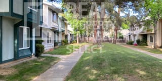 163 Fairgrounds Drive 163 Fairgrounds Drive Photo Gallery 1