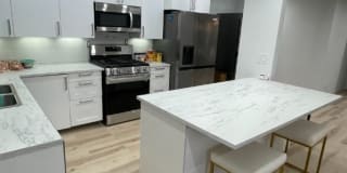 5125 N Varnell Ave R1 5125 N Varnell Ave R1 Photo Gallery 1