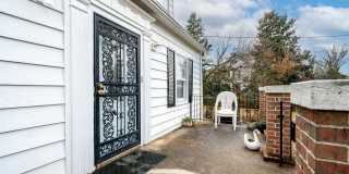 4805 HAMILTON AVENUE 4805 HAMILTON AVENUE Photo Gallery 1
