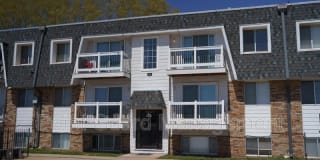 4964 E. Lincoln - 210 4964 E. Lincoln - 210 Photo Gallery 1