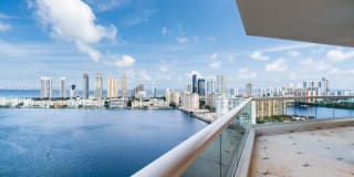2600 Island Blvd 2600 Island Blvd Photo Gallery 1