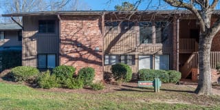 1304 Oak Tree Dr 1304 Oak Tree Dr Photo Gallery 1