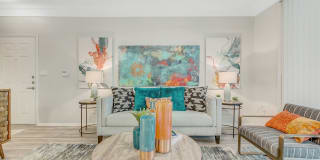 Round Grove Round Grove Photo Gallery 1