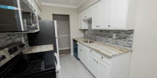 110 Stonehurst Boulevard 110 Stonehurst Boulevard Photo Gallery 1