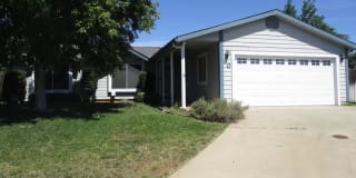 80 Orchardcrest Dr 80 Orchardcrest Dr Photo Gallery 1