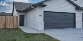 644 E Martens Ct 644 E Martens Ct Photo Gallery 1